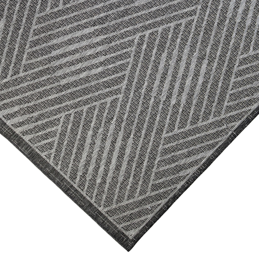 4' X 6' Gray and Blue Geometric Stain Resistant Indoor Outdoor Area Rug